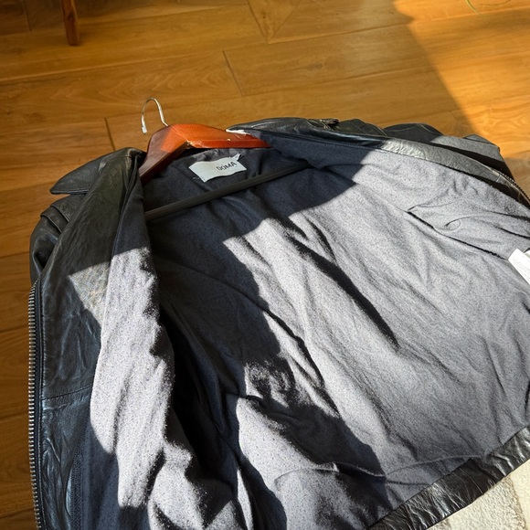 Doma Leather Jacket with Hood - Picture 7 of 8